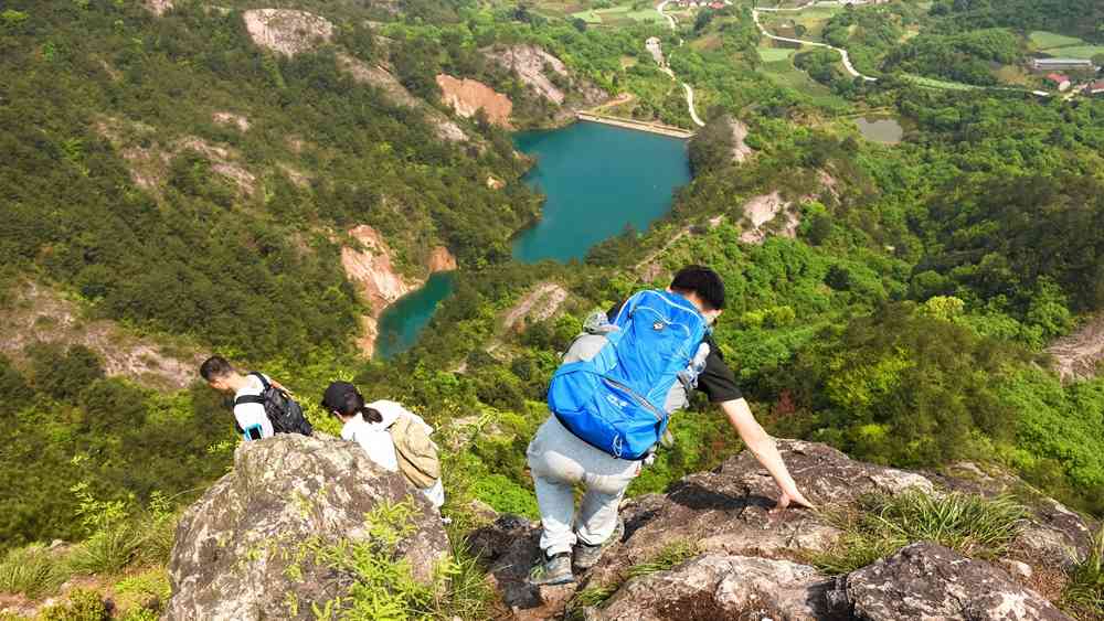 缙云乌大岩徒步驴道难度大吗？