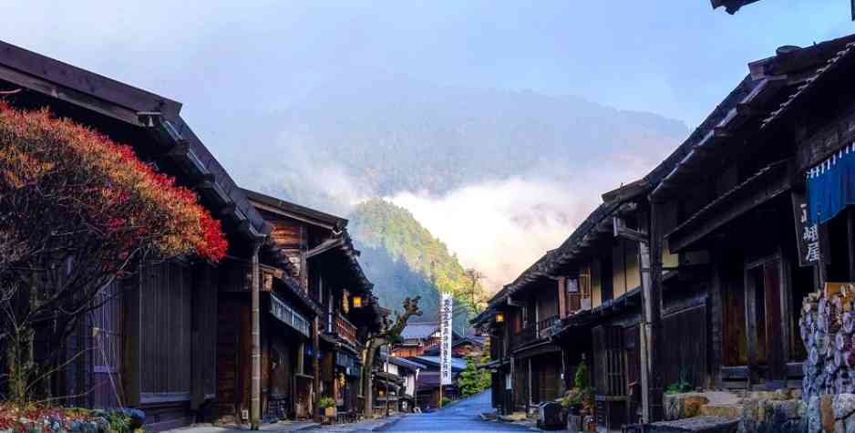 东京住宿攻略_东京自由行住宿如何安排_东京美食盘点