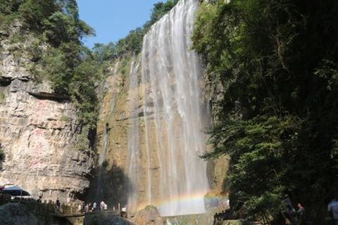 <三峡大瀑布1日游>宜昌参团，天天发班